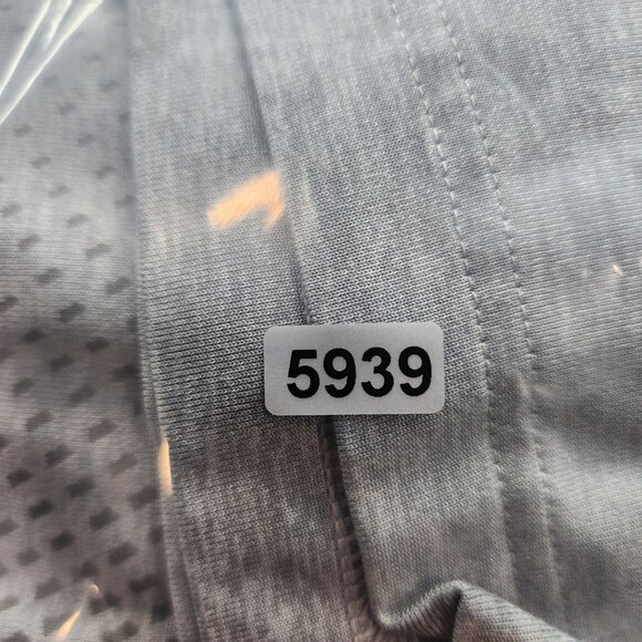 Mens Gray Under Armour The Playoff Polo Shirt Short Sleeve Size L - Picture 10 of 10